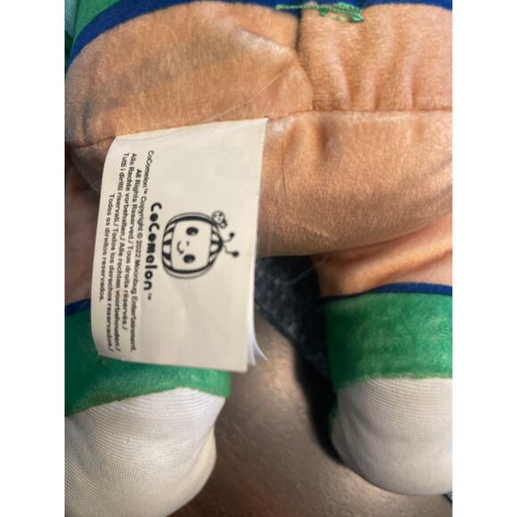 CoComelon My Friend Cody plush music phrases with dinosaur - Picture 3 of 3